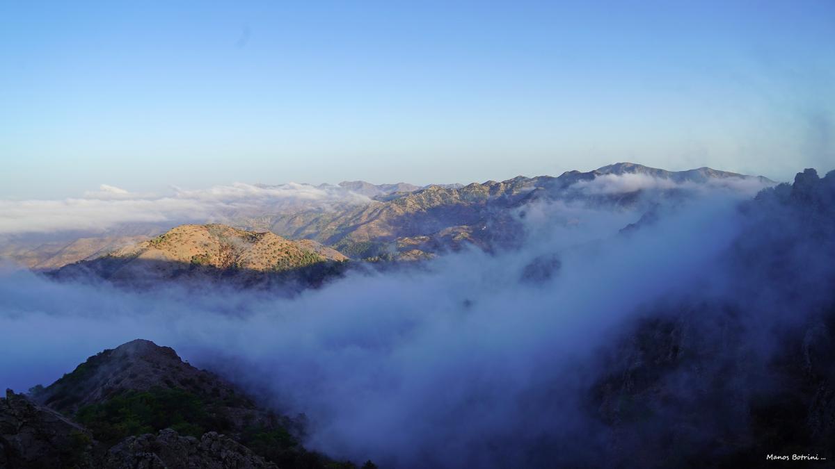 Лучшая смотровая площадка, чтобы увидеть Кипр сквозь облака - Вестник Кипра
