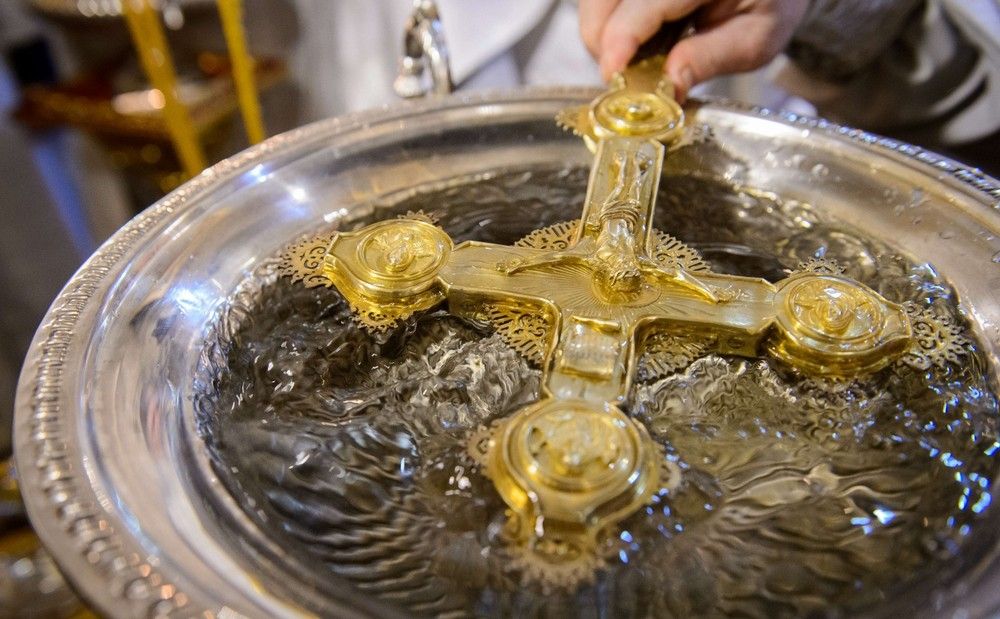 Вестник Кипра - Русские зимние традиции: Крещение